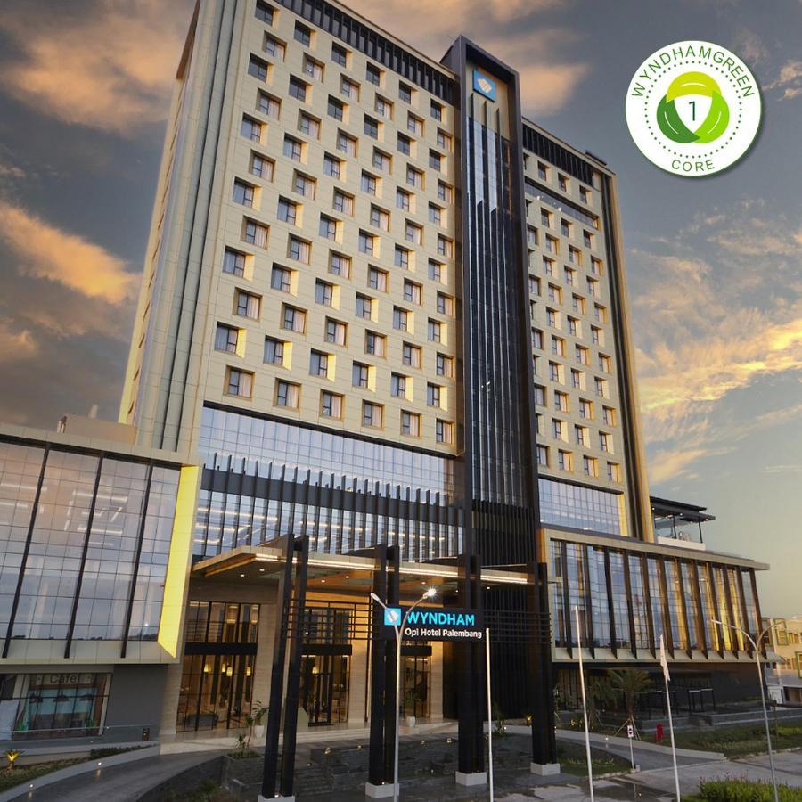 Wyndham Opi Hotel Palembang Kültér fotó